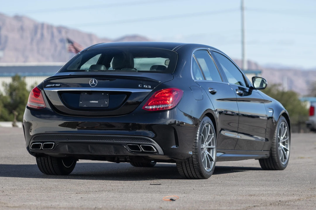 2016 Mercedes-Benz W205 C 63 AMG - Image 4 of 31