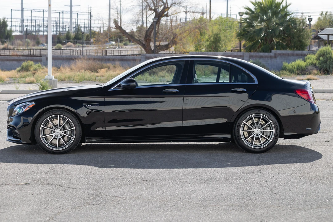 2016 Mercedes-Benz W205 C 63 AMG - Image 3 of 31