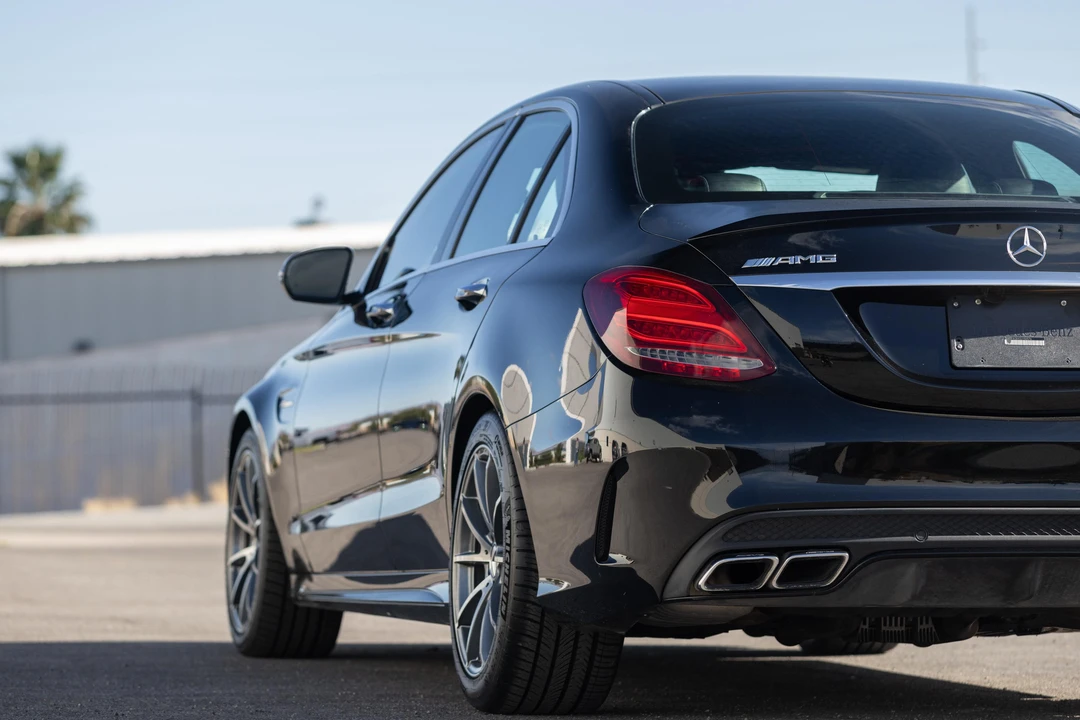 2016 Mercedes-Benz W205 C 63 AMG - Image 16 of 31