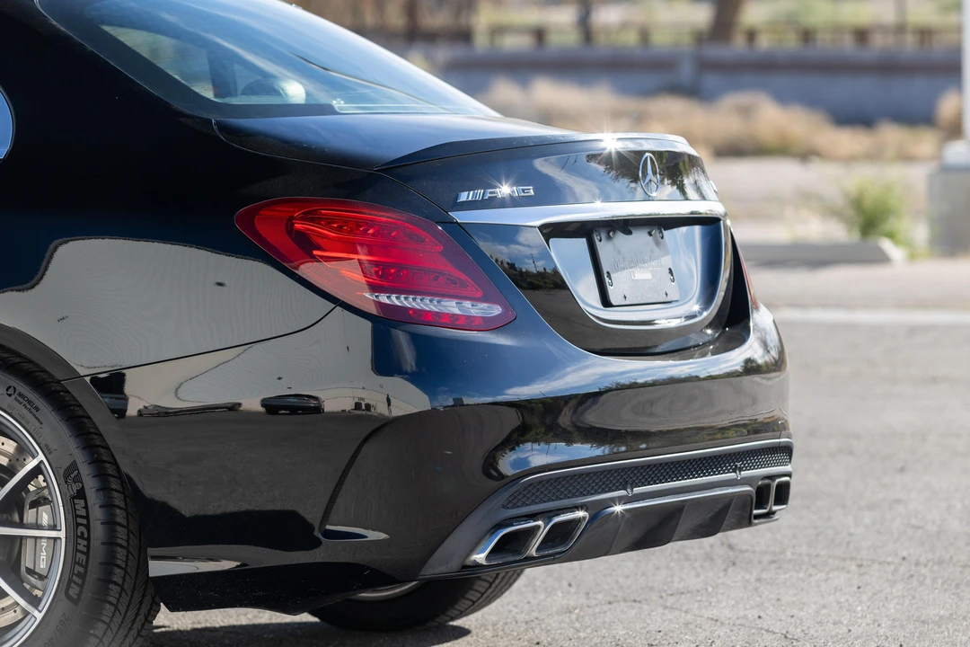 2016 Mercedes-Benz W205 C 63 AMG - Image 17 of 31