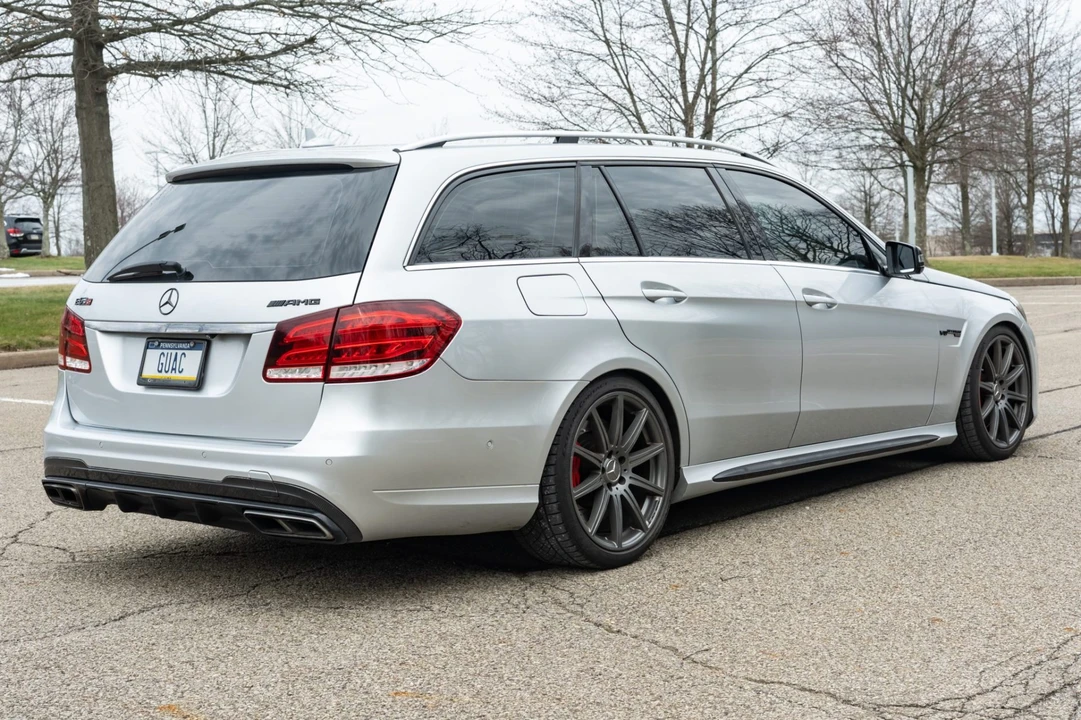 2016 Mercedes-Benz W212 E 63 AMG - Image 2 of 9