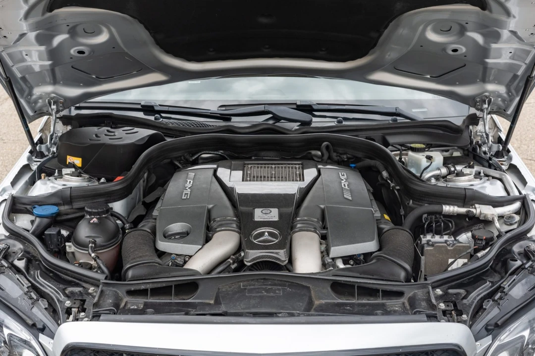 2016 Mercedes-Benz W212 E 63 AMG - Image 6 of 9