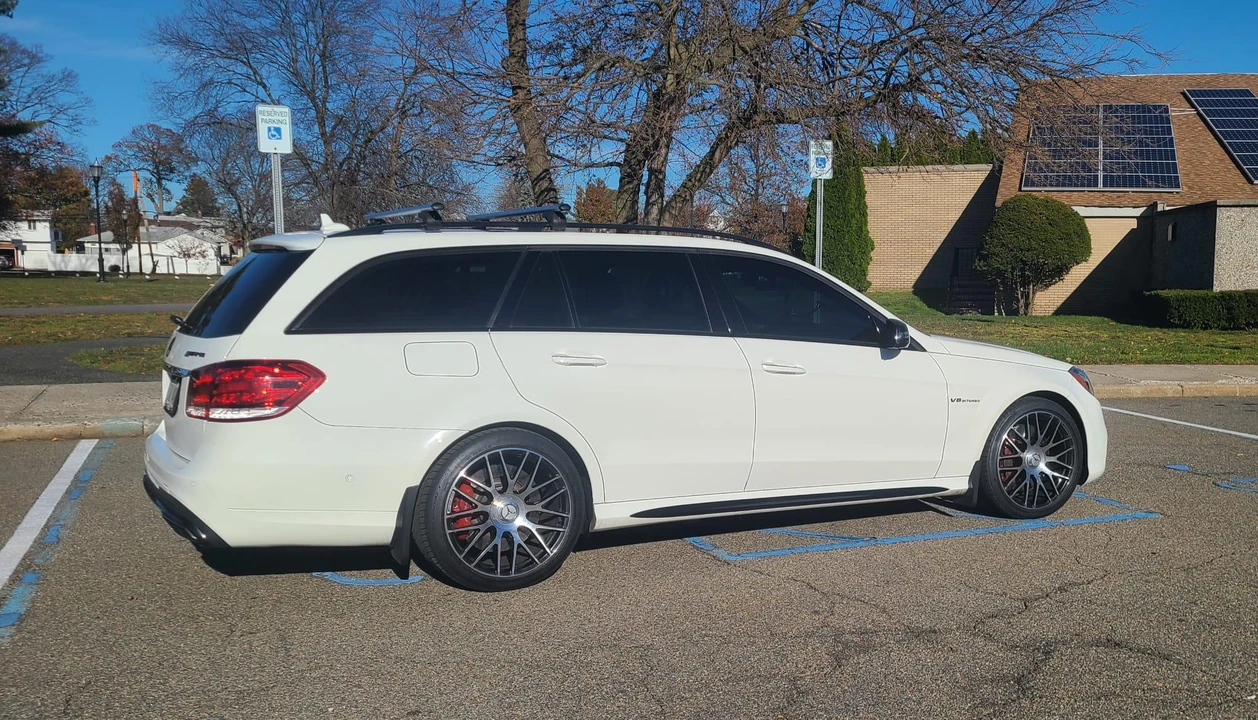 2016 Mercedes-Benz W212 E 63 AMG - Image 13 of 14