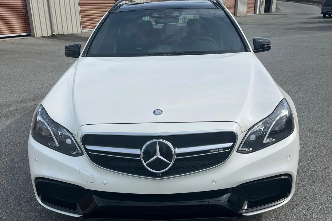 2016 Mercedes-Benz W212 E 63 AMG - Image 10 of 31