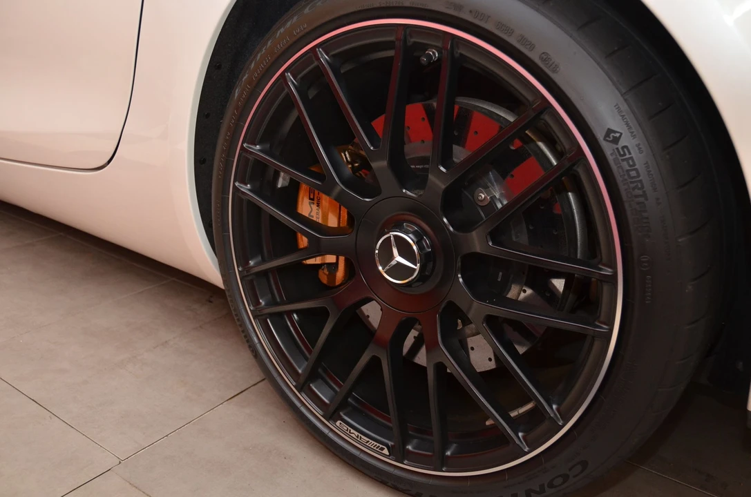 2016 Mercedes-Benz C190/R190 AMG GT - Image 10 of 21