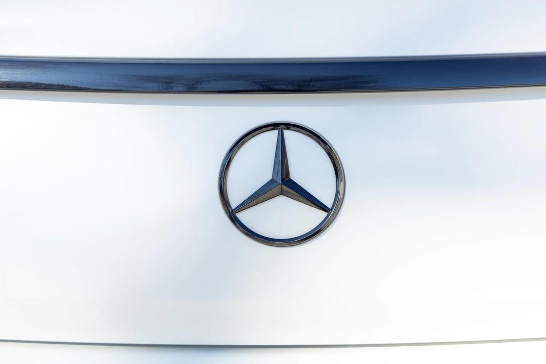 2016 Mercedes-Benz C217/A217 S 63 & S 65 AMG Coupe & Convertible - Image 28 of 31