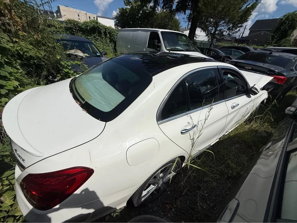 2016 Mercedes-Benz W212 E-Class - Image 5 of 7