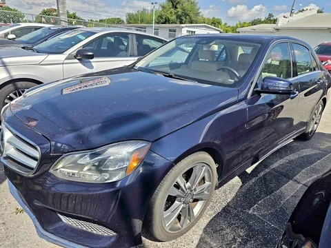 2016 Mercedes-Benz E300