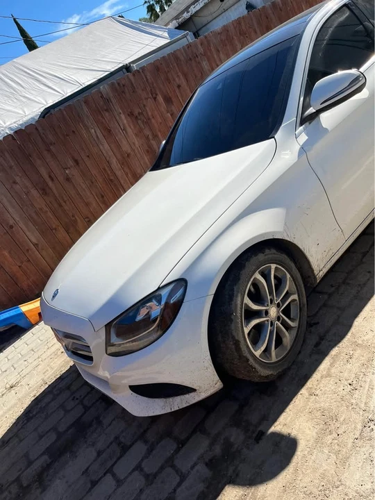 2016 Mercedes-Benz W205 C-Class - Image 4 of 8
