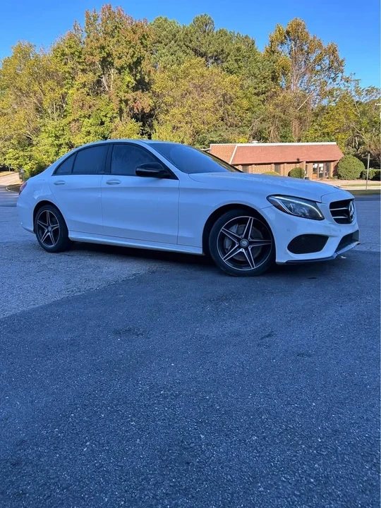 2016 Mercedes-Benz C207/A207 E-Class Coupe & Convertible - Image 2 of 10