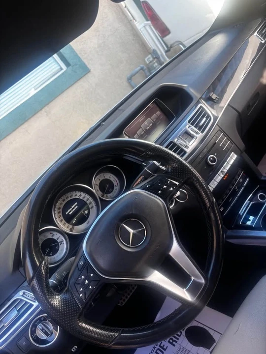 2016 Mercedes-Benz C207/A207 E-Class Coupe & Convertible - Image 2 of 4