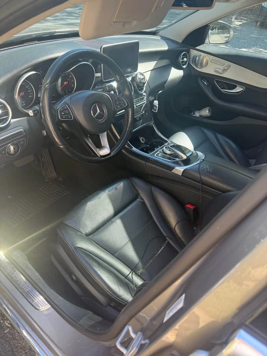 2016 Mercedes-Benz W212 E-Class - Image 8 of 12