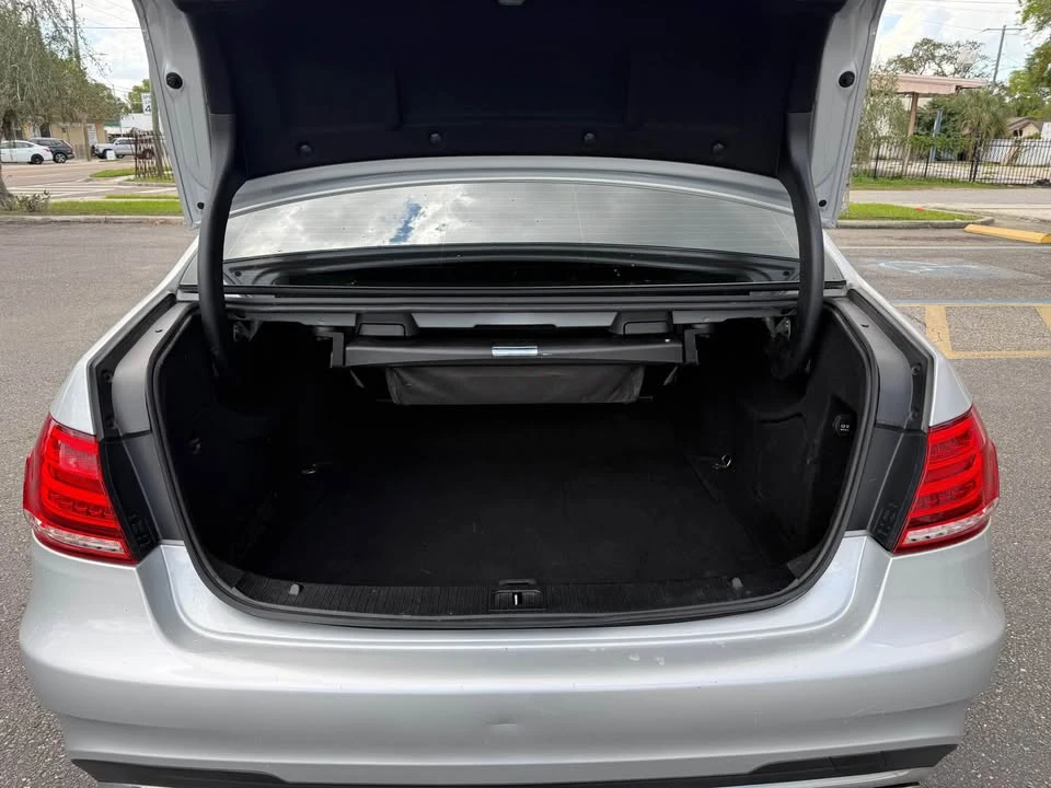 2016 Mercedes-Benz W212 E-Class - Image 12 of 17