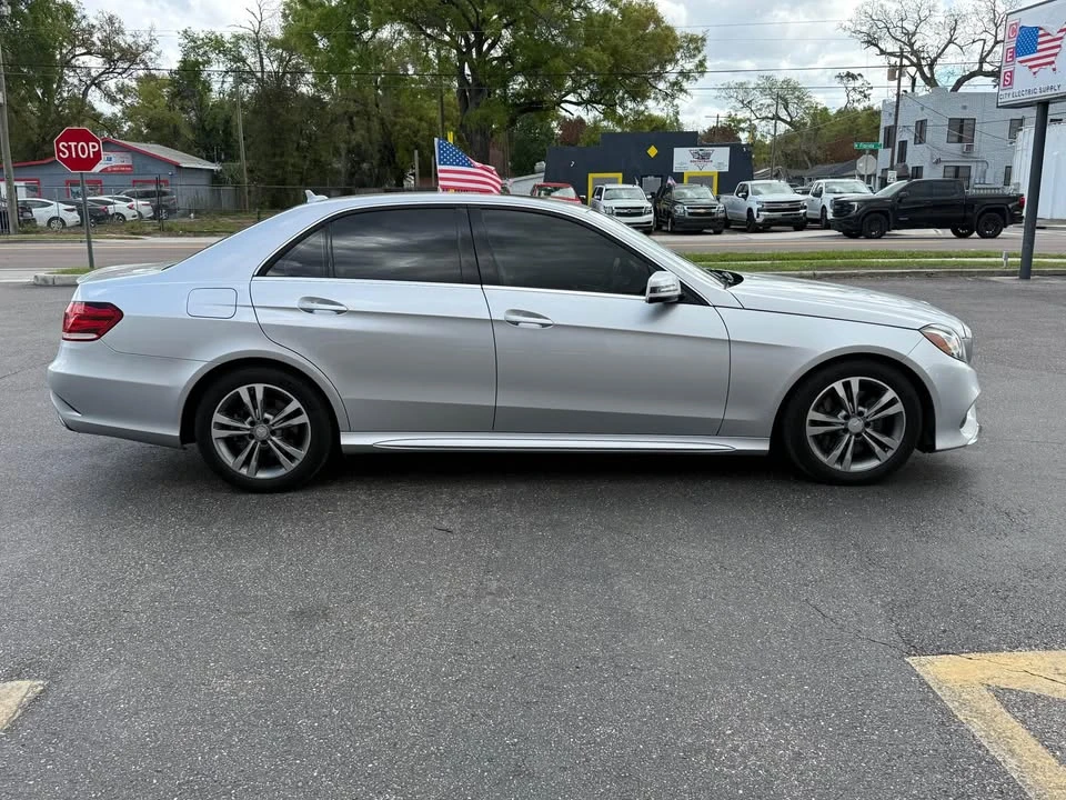 2016 Mercedes-Benz W212 E-Class - Image 2 of 17