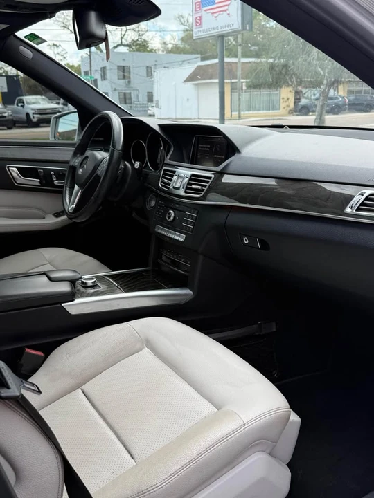 2016 Mercedes-Benz W212 E-Class - Image 9 of 17