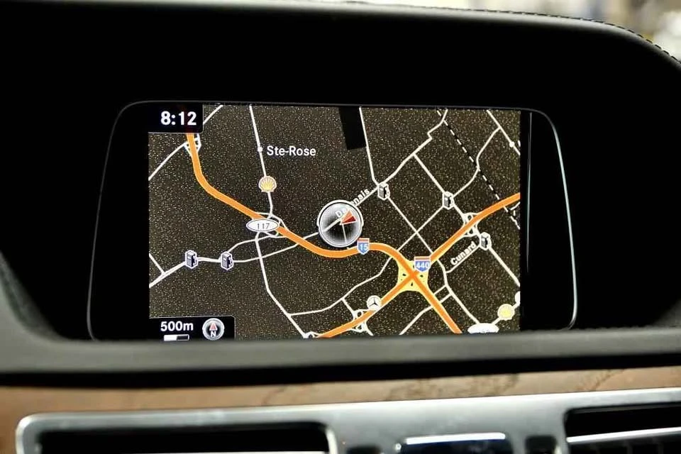 2016 Mercedes-Benz W212 E-Class - Image 13 of 20