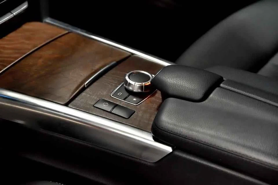 2016 Mercedes-Benz W212 E-Class - Image 12 of 20