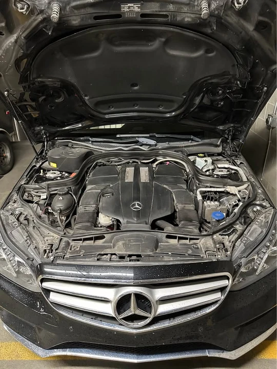 2016 Mercedes-Benz W212 E-Class - Image 16 of 17