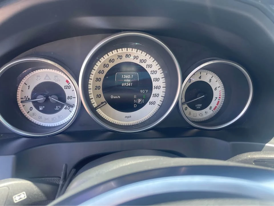 2016 Mercedes-Benz W212 E-Class - Image 4 of 19