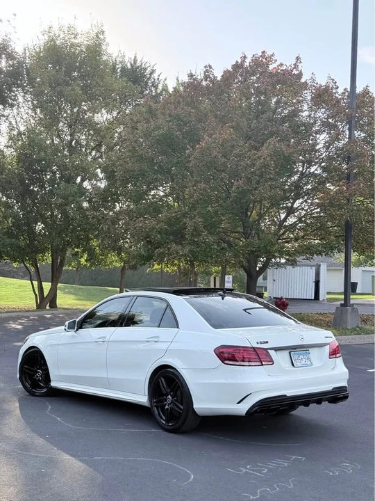 2016 Mercedes-Benz W212 E-Class - Image 6 of 15