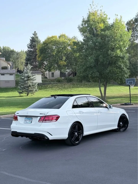 2016 Mercedes-Benz W212 E-Class - Image 5 of 15