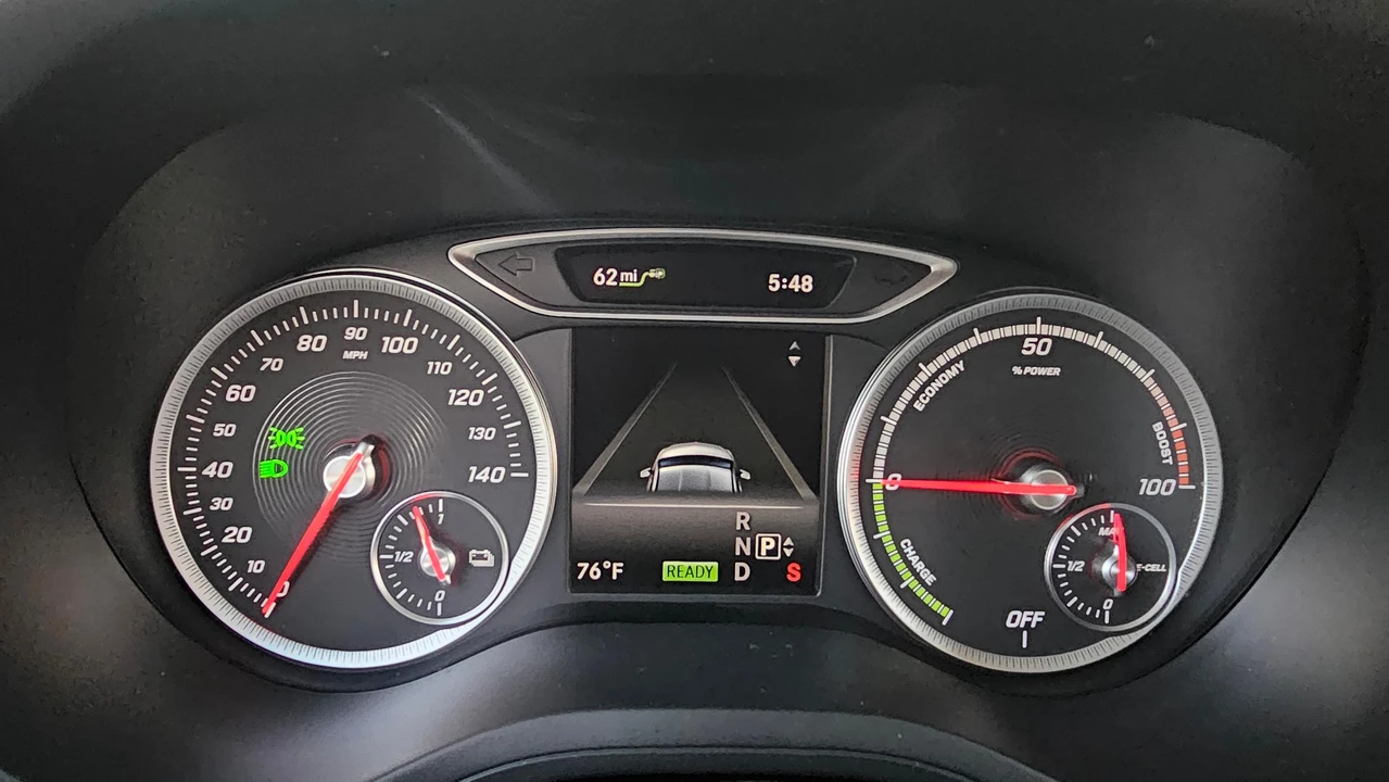 2016 Mercedes-Benz W246 B-Class - Image 30 of 31