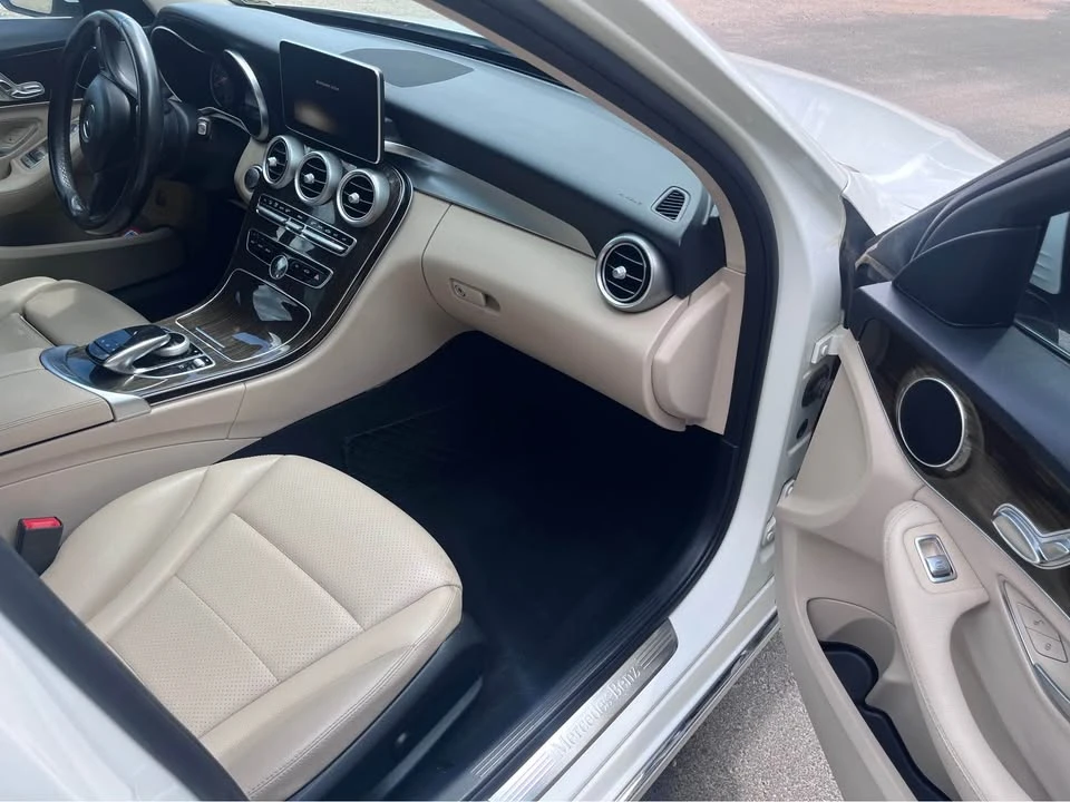 2016 Mercedes-Benz W205 C-Class - Image 4 of 6