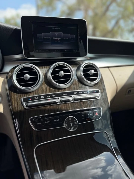 2016 Mercedes-Benz W205 C-Class - Image 7 of 12
