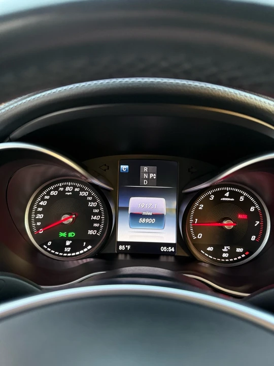 2016 Mercedes-Benz W205 C-Class - Image 13 of 19