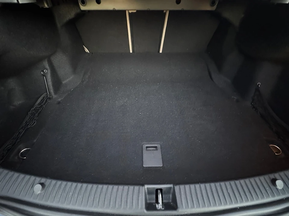 2016 Mercedes-Benz W205 C-Class - Image 11 of 11