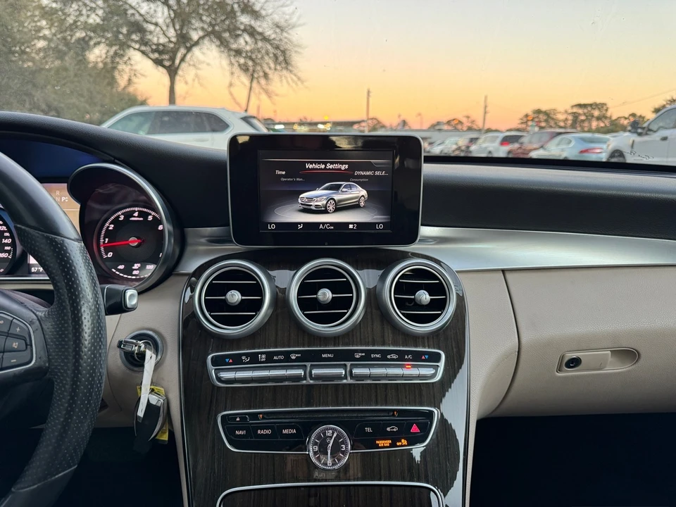 2016 Mercedes-Benz W205 C-Class - Image 9 of 11
