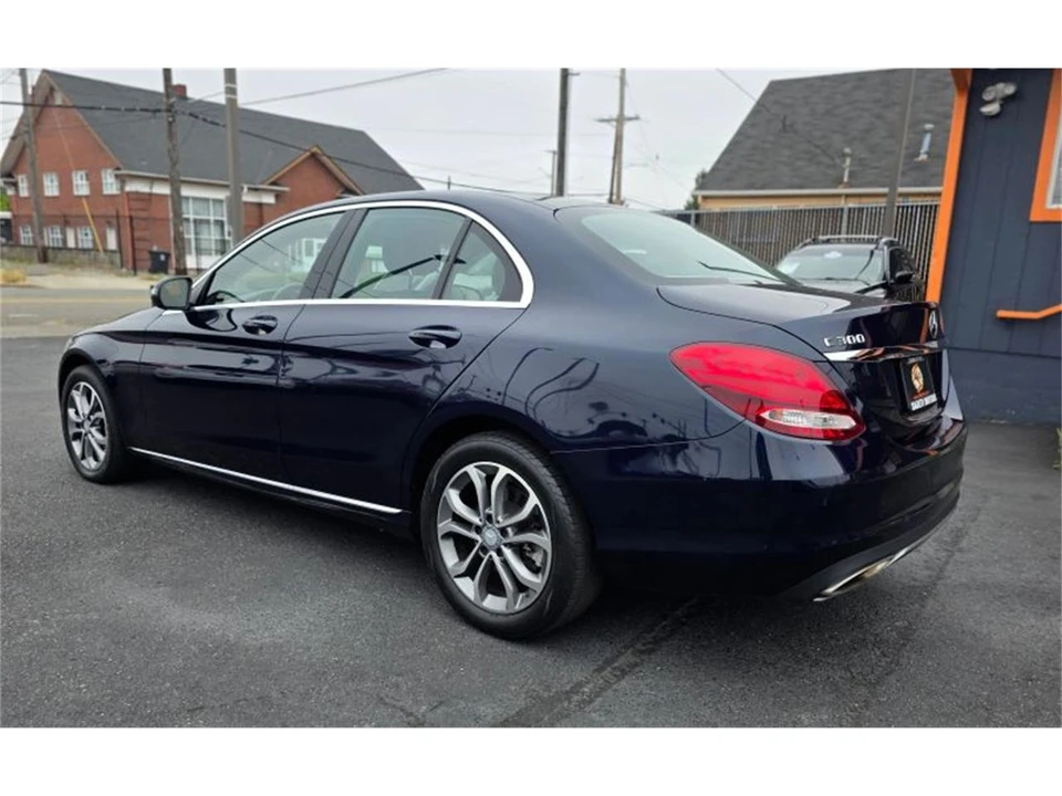 2016 Mercedes-Benz W205 C-Class - Image 3 of 20