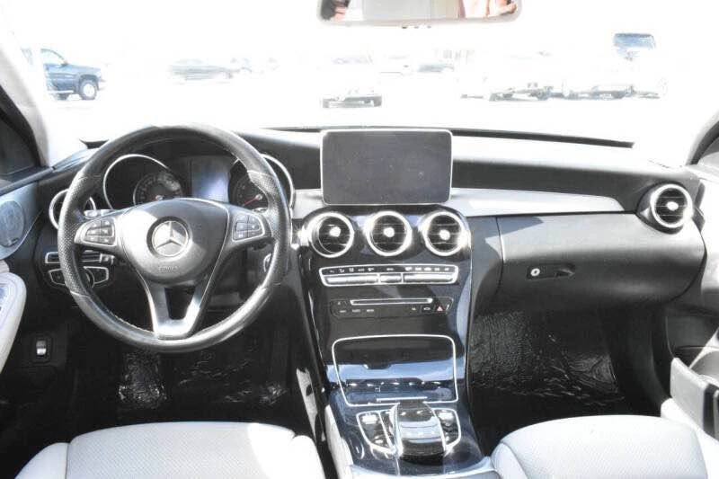2016 Mercedes-Benz W205 C-Class - Image 10 of 19