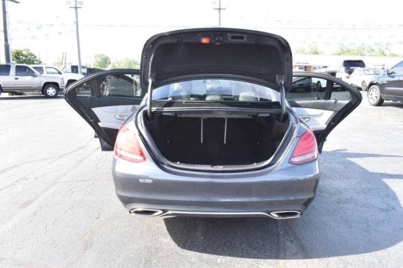 2016 Mercedes-Benz W205 C-Class - Image 8 of 19