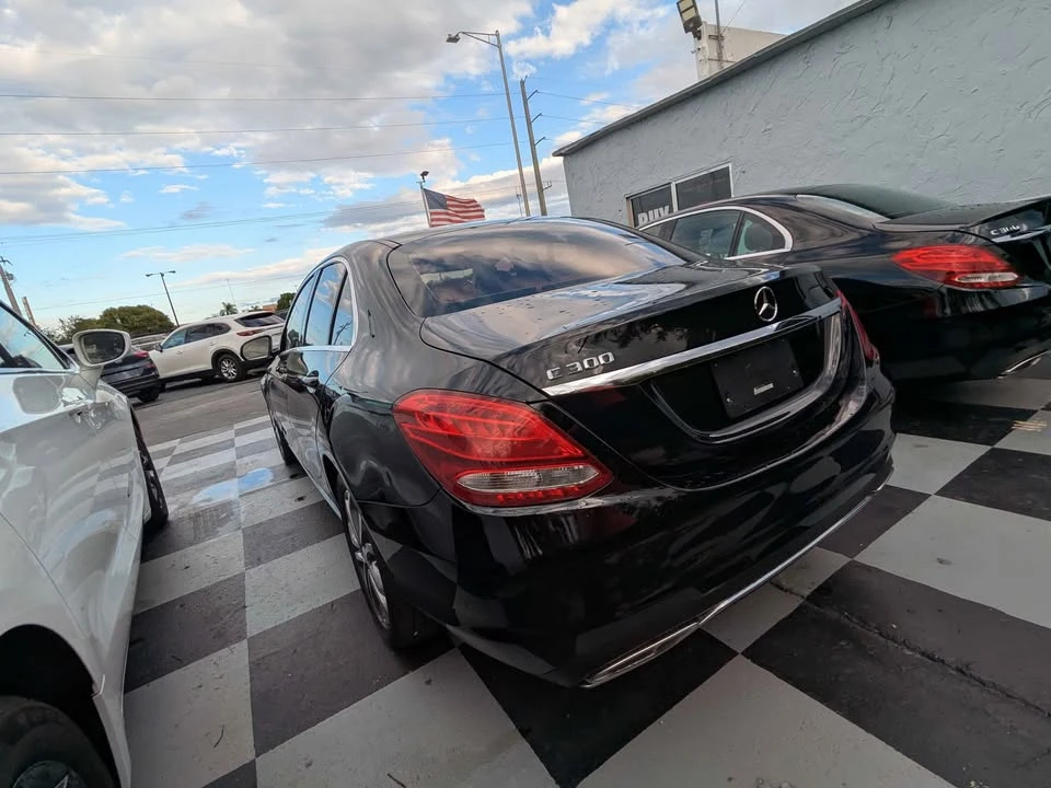 2016 Mercedes-Benz W205 C-Class - Image 6 of 7