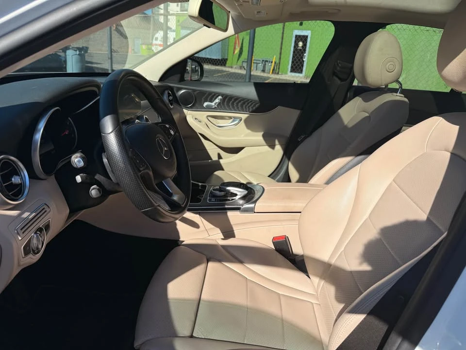 2016 Mercedes-Benz W205 C-Class - Image 9 of 15