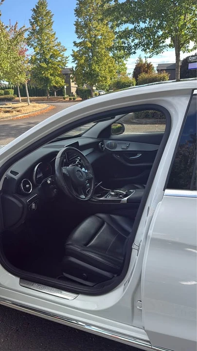 2016 Mercedes-Benz W205 C-Class - Image 8 of 20
