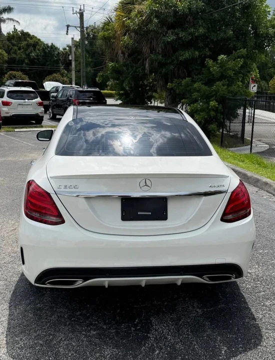 2016 Mercedes-Benz W205 C-Class - Image 7 of 11