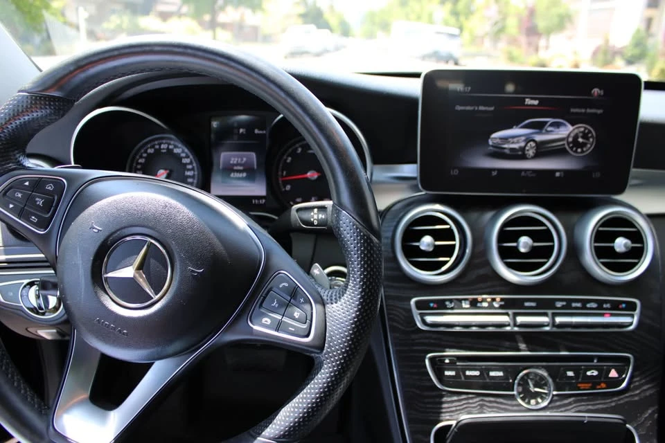 2016 Mercedes-Benz W205 C-Class - Image 8 of 16