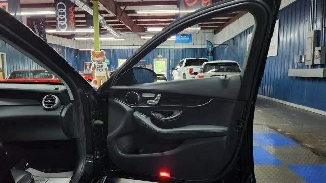 2016 Mercedes-Benz W205 C-Class - Image 11 of 12