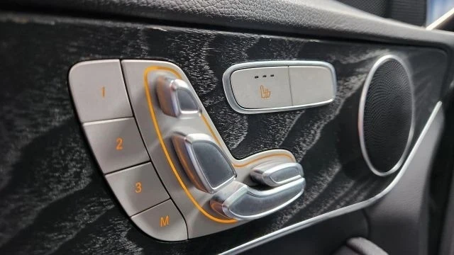 2016 Mercedes-Benz W205 C-Class - Image 10 of 12