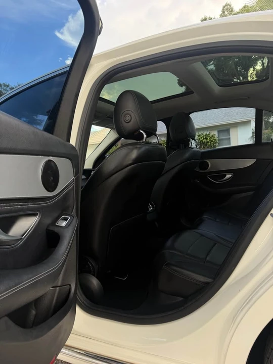 2016 Mercedes-Benz W205 C-Class - Image 10 of 18