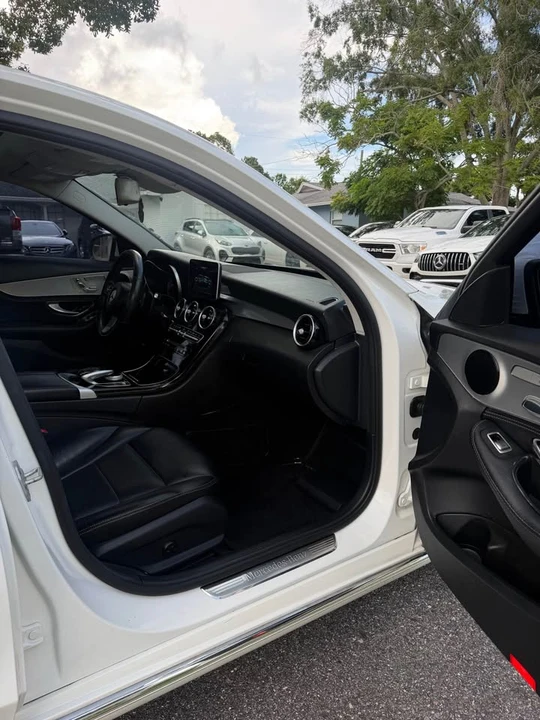 2016 Mercedes-Benz W205 C-Class - Image 12 of 18