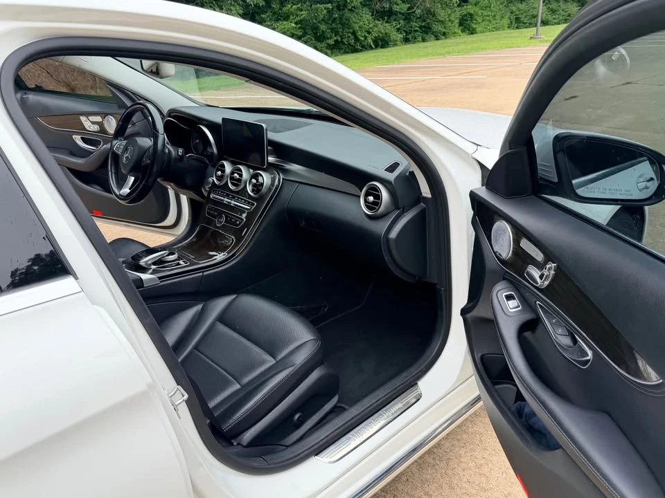 2016 Mercedes-Benz W205 C-Class - Image 12 of 15