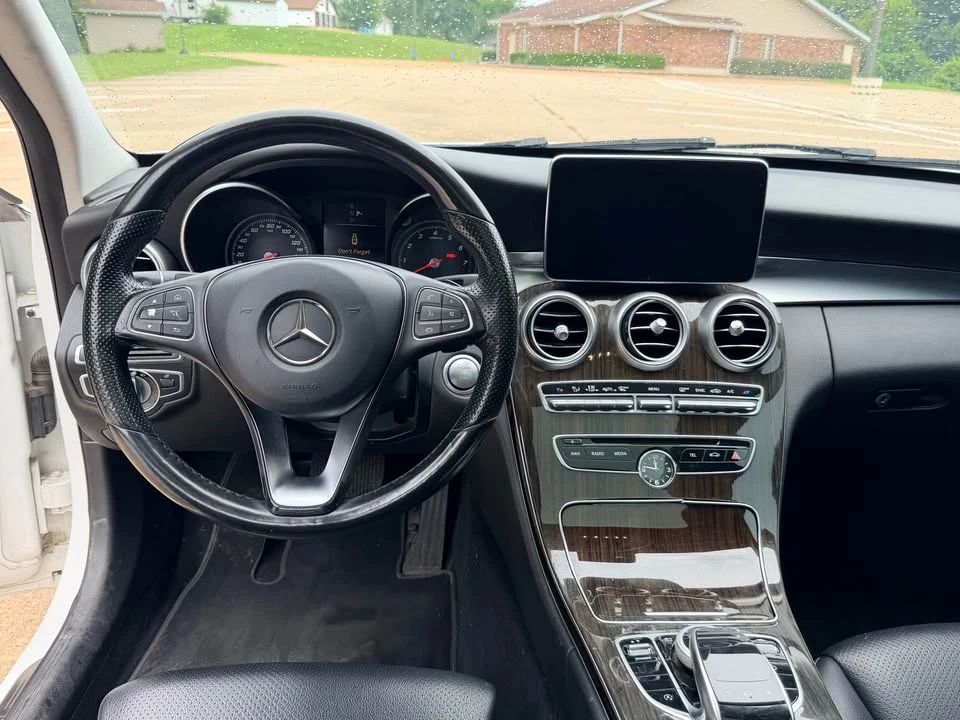 2016 Mercedes-Benz W205 C-Class - Image 8 of 15