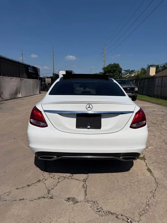 2016 Mercedes-Benz W205 C-Class - Image 5 of 10