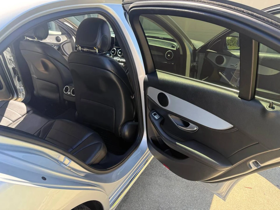 2016 Mercedes-Benz W205 C-Class - Image 10 of 19
