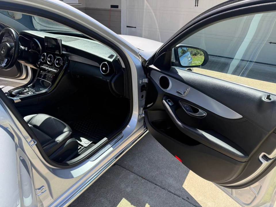 2016 Mercedes-Benz W205 C-Class - Image 9 of 19