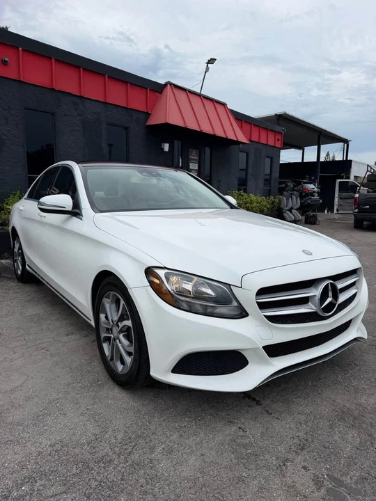 2016 Mercedes-Benz W205 C-Class - Image 3 of 19