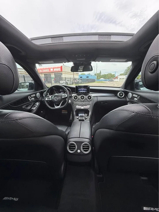 2016 Mercedes-Benz W205 C-Class - Image 9 of 16